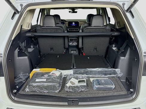 New 2026 Volkswagen Atlas SEL Premium R-Line image 27