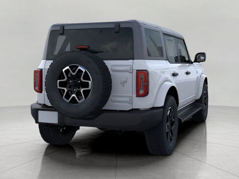 New 2026 Ford Bronco Outer Banks AWD/4WD image 8