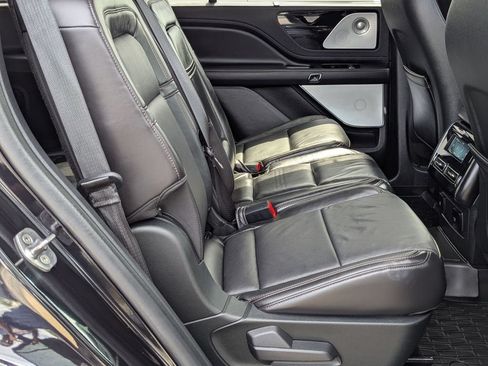 Used 2020 Lincoln Aviator Reserve w/ Equipment Group 202A AWD/4WD image 26