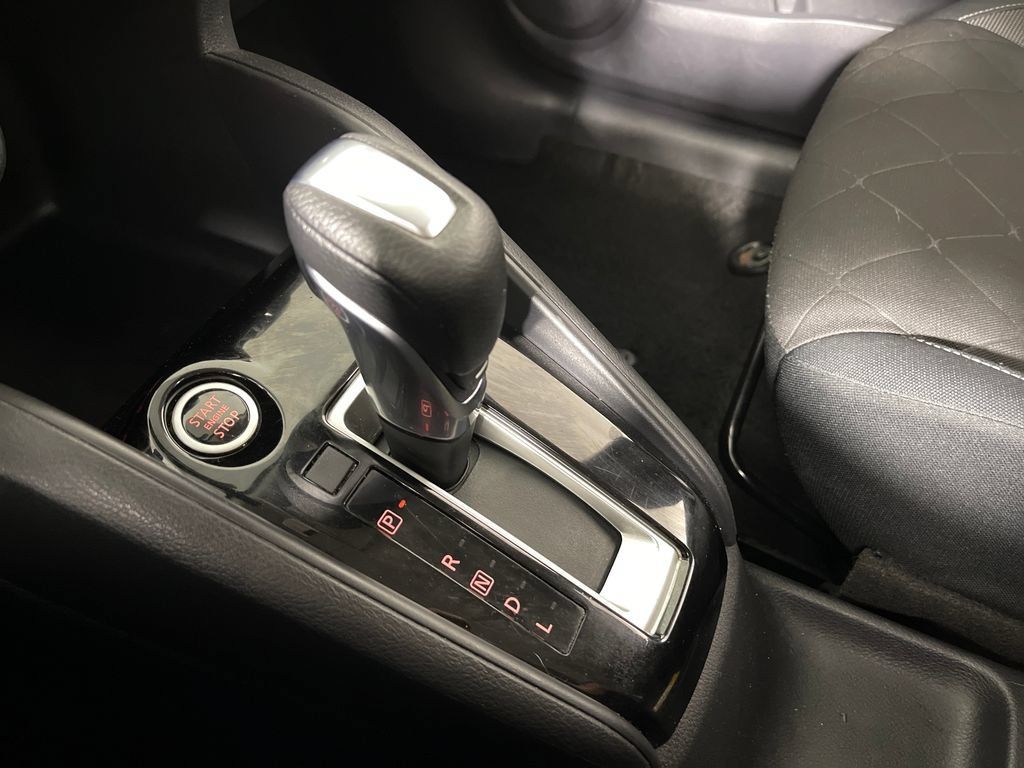 Used 2020 Nissan Kicks S FWD image 22