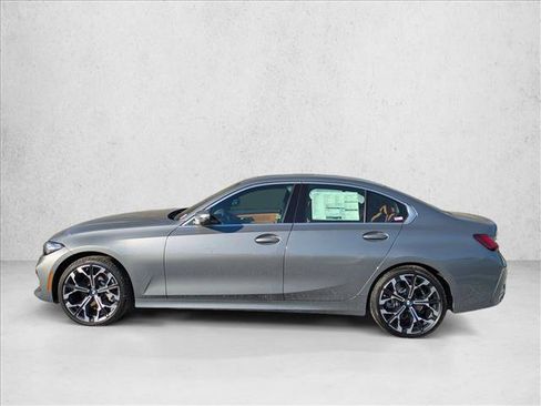 New 2026 BMW 330i Sedan w/ Premium Package image 5