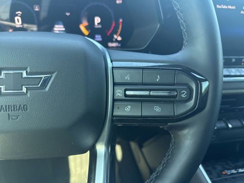 Used 2024 Chevrolet Colorado ZR2 w/ ZR2 Bison Edition AWD/4WD image 17