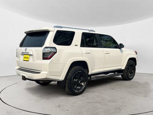 Used 2014 Toyota 4Runner SR5 Premium AWD/4WD image 5