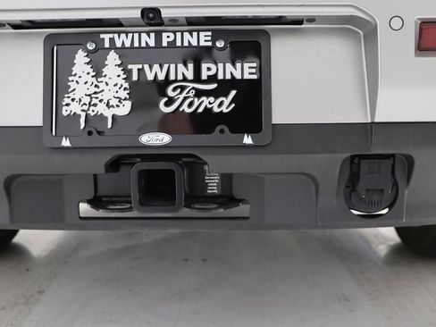 Used 2025 Nissan Pathfinder SL w/ SL Premium Package image 11