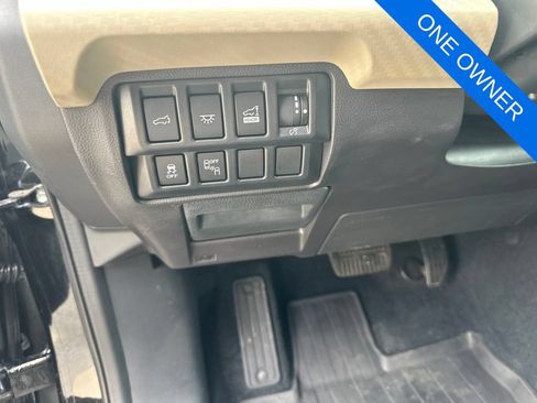 Used 2020 Subaru Ascent Premium w/ Sport Package AWD/4WD image 12