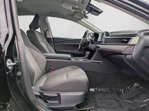 Used 2025 Toyota Camry LE image 26