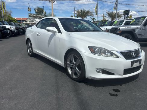 Used 2015 Lexus IS 250C w/ Navigation System Package image 3