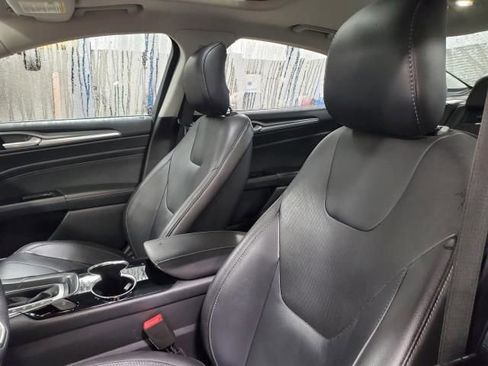 Used 2014 Ford Fusion Titanium image 20