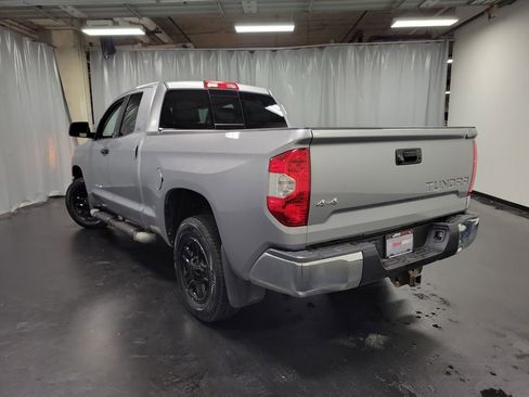 Used 2017 Toyota Tundra SR5 AWD/4WD image 6