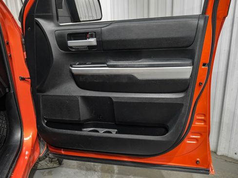 Used 2017 Toyota Tundra SR5 image 41