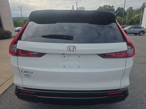 Used 2023 Honda CR-V EX-L image 6
