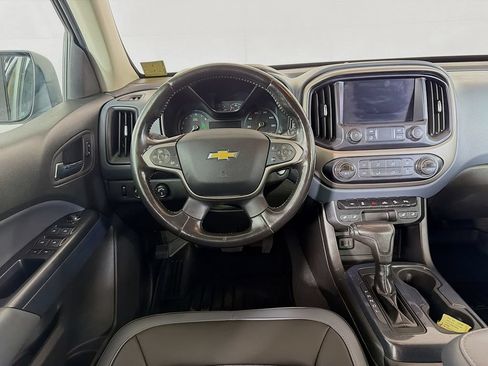 Used 2021 Chevrolet Colorado Z71 AWD/4WD image 19