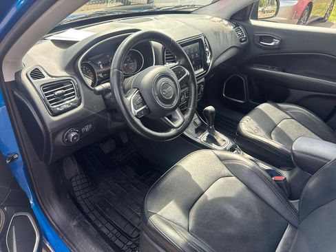 Used 2019 Jeep Compass Limited AWD/4WD image 9