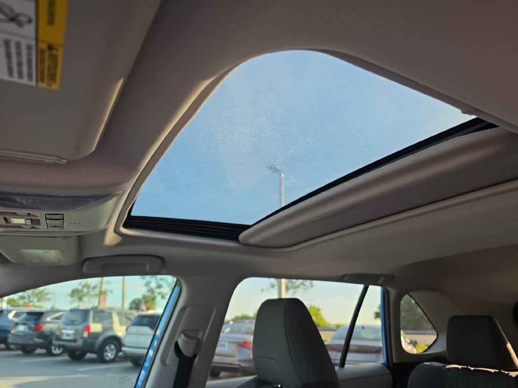 Used 2019 Toyota RAV4 XLE FWD image 29