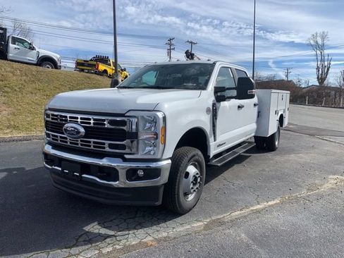 New 2024 Ford F350 XL w/ XL Chrome Package AWD/4WD image 6