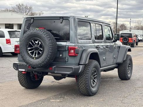 New 2026 Jeep Wrangler Unlimited Rubicon w/ Xtreme 35 Tire Package AWD/4WD image 31