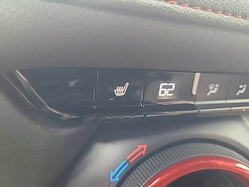 Used 2023 Chevrolet Blazer RS AWD/4WD image 27