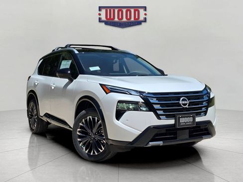 New 2026 Nissan Rogue Platinum w/ Platinum Premium Package AWD/4WD image 1