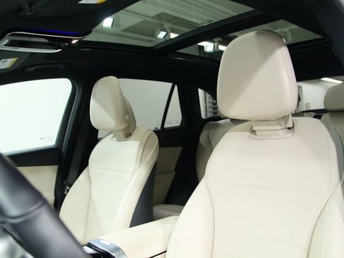 Certified 2026 Mercedes-Benz GLC 300 4MATIC image 7