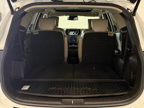Used 2019 Hyundai Santa Fe XL FWD image 29