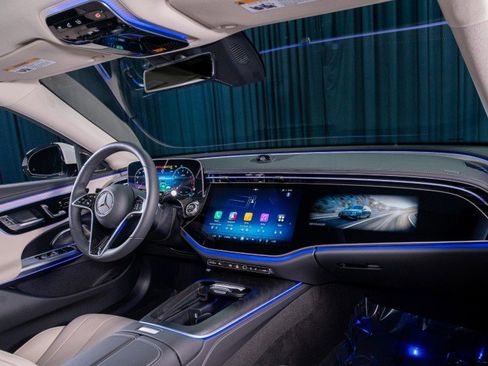 New 2025 Mercedes-Benz E 450 4MATIC All-Terrain Wagon image 4