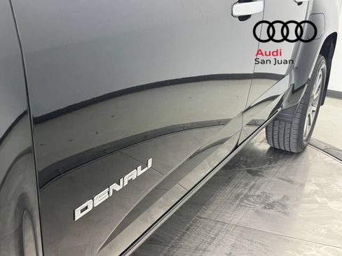 Used 2019 GMC Canyon Denali RWD image 9