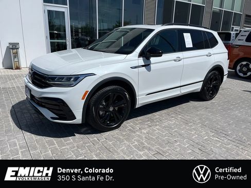 Certified 2024 Volkswagen Tiguan SE R-Line AWD/4WD image 1