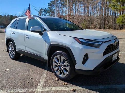 Used 2024 Toyota RAV4 XLE Premium image 2