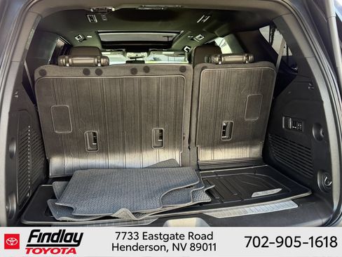 Used 2023 GMC Yukon Denali AWD/4WD image 19