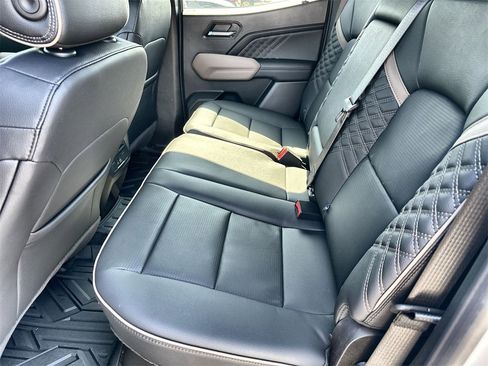 New 2026 GMC Canyon Denali image 16