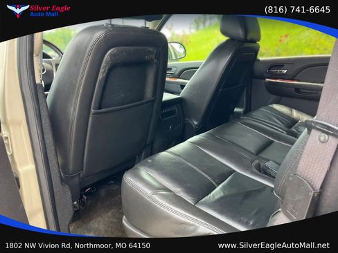 Used 2013 Chevrolet Tahoe LT AWD/4WD image 10