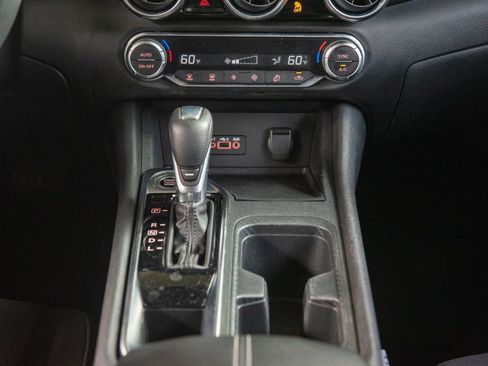 Used 2021 Nissan Sentra SV image 16