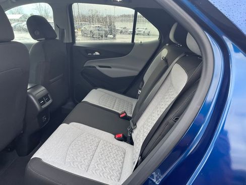 Used 2023 Chevrolet Equinox LT image 21