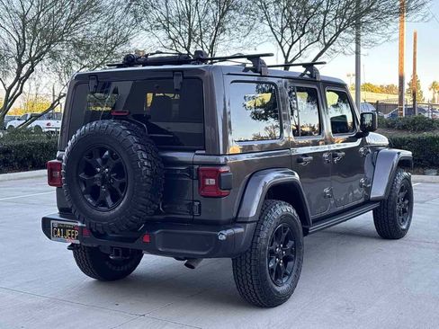 Used 2019 Jeep Wrangler Unlimited Sahara w/ Quick Order Package 24M Moab image 3