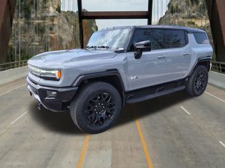 New 2026 GMC Hummer EV SUV AWD/4WD video 3