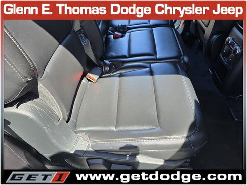 Used 2020 Ford Explorer XLT w/ Equipment Group 202A RWD image 32