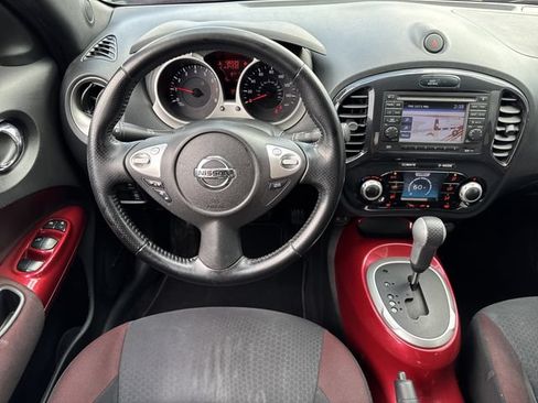 Used 2013 Nissan Juke SV AWD/4WD image 16