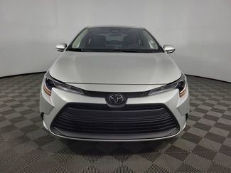 Used 2025 Toyota Corolla LE FWD video 2
