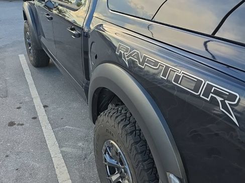 Used 2022 Ford F150 Raptor w/ Raptor 37 Performance Package AWD/4WD image 12