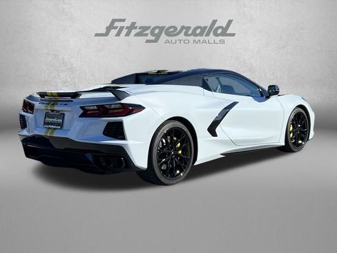 Used 2023 Chevrolet Corvette Stingray Premium Conv w/ Z51 Performance Package image 7