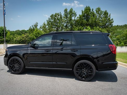 New 2026 Ford Expedition Platinum w/ Stealth Performance Package AWD/4WD image 14