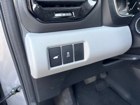 Used 2024 Honda Pilot EX-L image 19