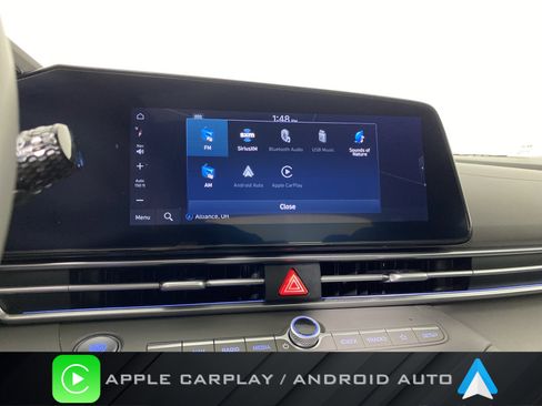 Used 2025 Hyundai Elantra SEL image 5