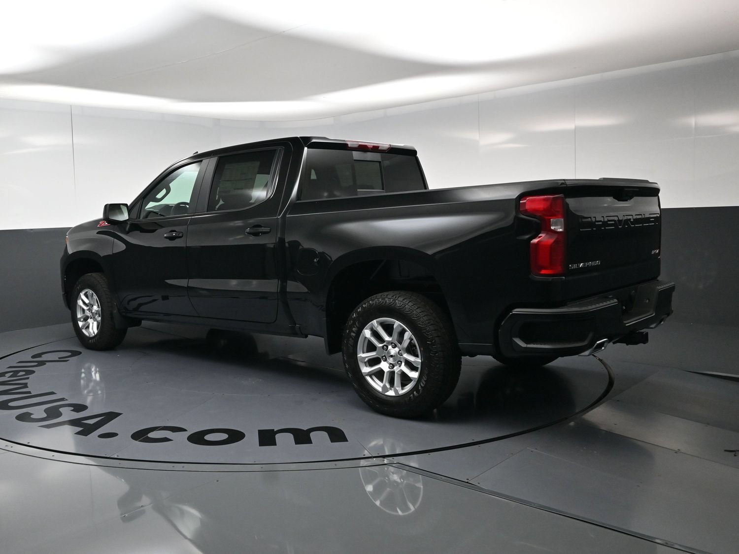 New 2026 Chevrolet Silverado 1500 RST w/ Safety Package AWD/4WD image 7