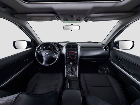 Used 2012 Suzuki Grand Vitara Limited image 9