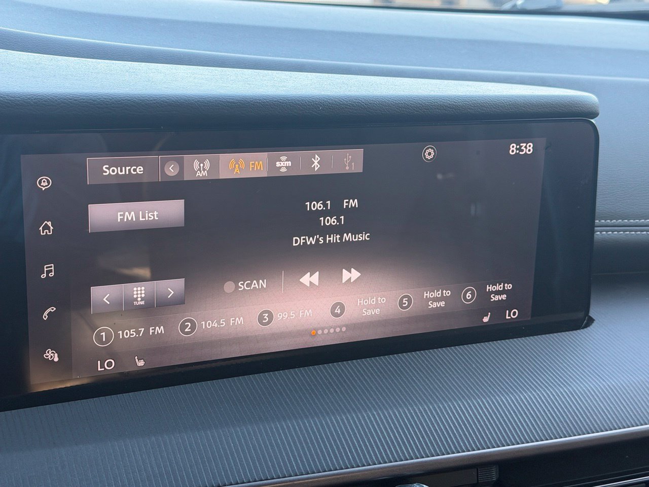 Certified 2025 Nissan Murano SV FWD image 19