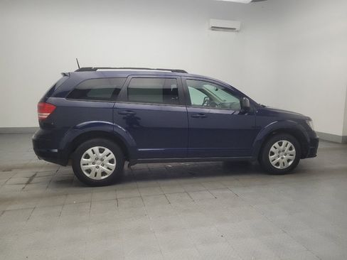 Used 2019 Dodge Journey SE FWD image 10
