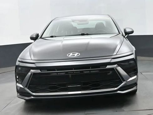 Used 2024 Hyundai Sonata SEL FWD image 3