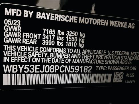 Certified 2023 BMW i7 xDrive60 AWD/4WD image 33