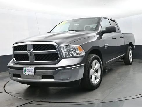 Used 2024 RAM 1500 Classic SLT AWD/4WD image 1